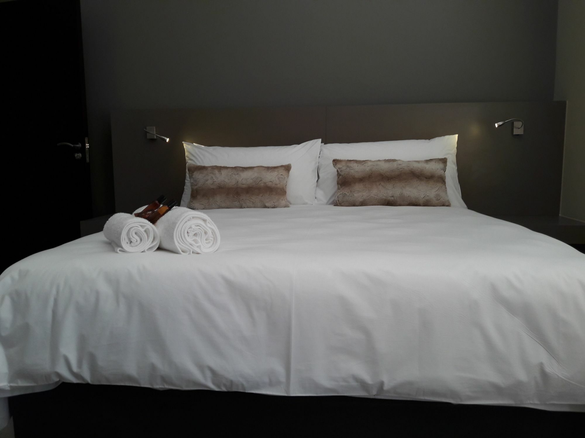 Atlantic Apartments ซวาคอปมุนด์ ภายนอก รูปภาพ